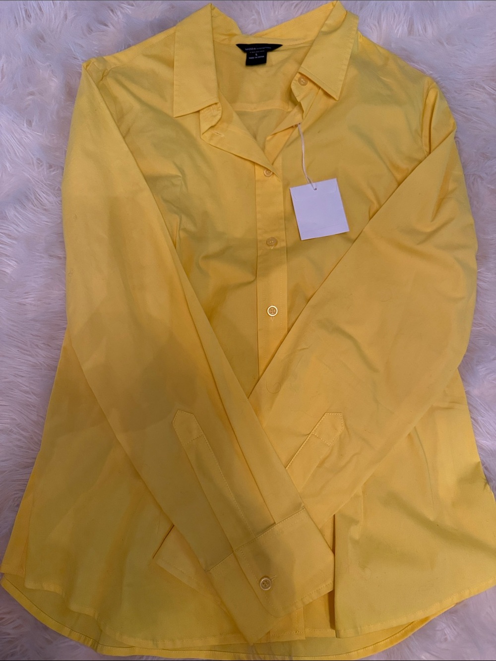 Moda International Womens Bright Yellow Dress Shirt - w free jeans